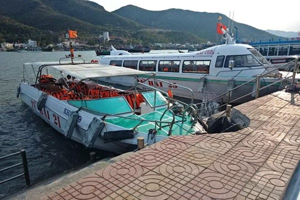 Bến tàu du lịch Nha Trang: Vừa đưa vào hoạt động đã xuất hiện hàng loạt bất cập - Anh 2
