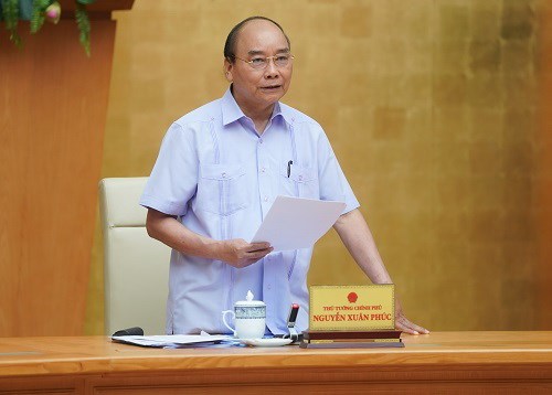 Thủ tướng Nguyễn Xuân Phúc: Không thể đóng cửa hoàn toàn nhưng cũng không mở cửa ào ạt - Anh 1