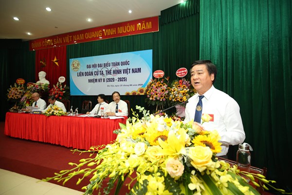 Ông Hoàng Xuân Lương tái đắc cử Chủ tịch Liên đoàn Cử tạ, thể hình Việt Nam - Anh 1
