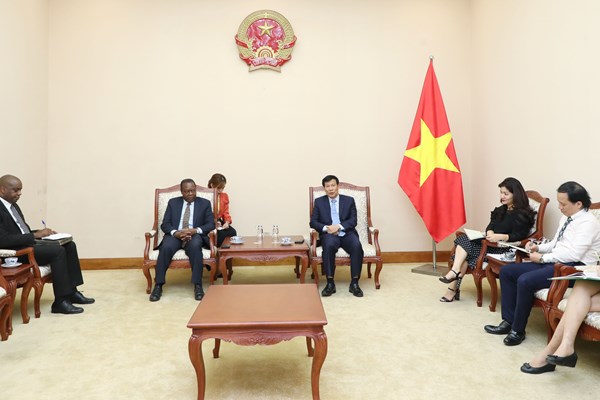 Việt Nam sẵn sàng hỗ trợ Angola phát triển VHTTDL - Anh 1
