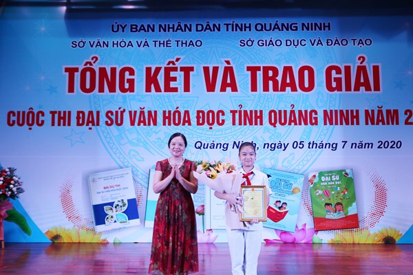 Quảng Ninh: Tổng kết trao giải “Cuộc thi Đại sứ Văn hóa đọc 2020” - Anh 2