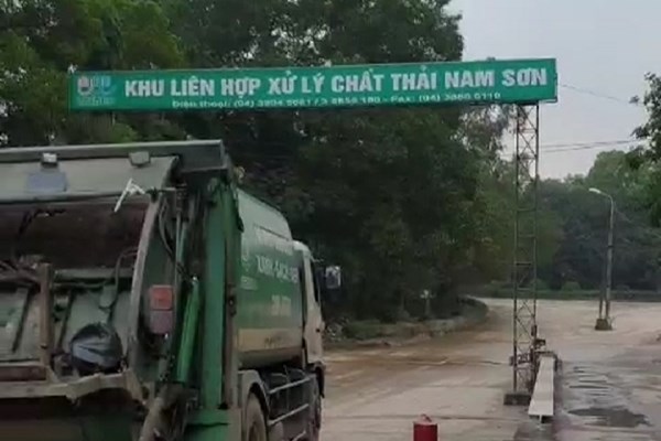 Hà Nội: Sẽ áp dụng chính sách có lợi nhất cho người dân khu xử lý rác Nam Sơn - Anh 1