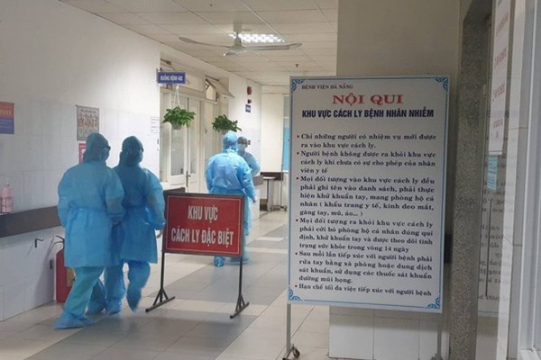 Nhiều bệnh nhân Covid-19 ở Đà Nẵng tiên lượng rất nặng - Anh 1