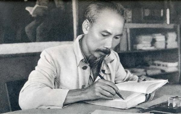 Khi người khiếm thị tham gia cuộc thi: “Đọc và tự học suốt đời theo tấm gương Chủ tịch Hồ Chí Minh” - Anh 1
