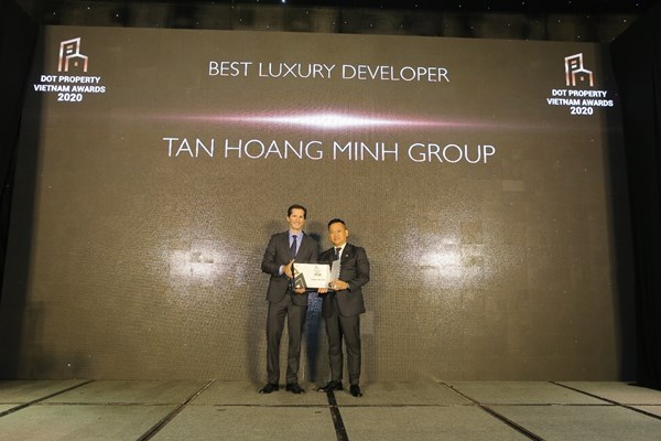 Tân Hoàng Minh lập cú hattrick giải thưởng lớn tại Dot Property Vietnam Awards 2020 - Anh 1