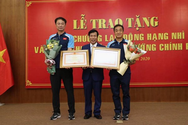 HLV Park Hang-seo vinh dự nhận Huân chương Lao động hạng Nhì - Anh 2