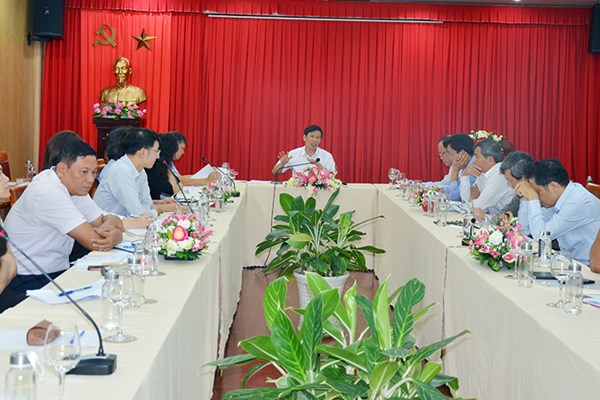 Làm việc với các cơ sở đào tạo phía Nam, Bộ trưởng Nguyễn Ngọc Thiện: “Bộ sẽ ưu tiên xử lý những nhu cầu cấp bách” - Anh 1