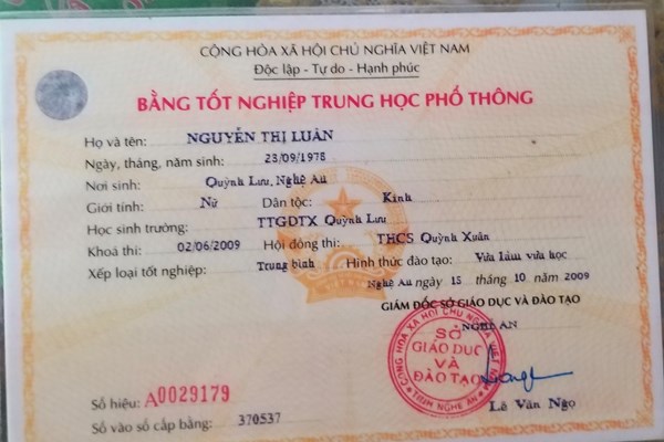 Học dở lớp 9 nhưng vẫn làm Phó chủ tịch HĐND xã? - Anh 1