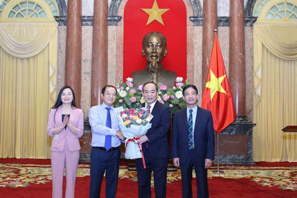 Thứ trưởng Lê Khánh Hải giữ chức Phó Chủ nhiệm Văn phòng Chủ tịch nước - Anh 5