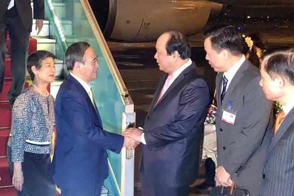 Thủ tướng Nhật Bản và Phu nhân bắt đầu thăm chính thức Việt Nam - Anh 2