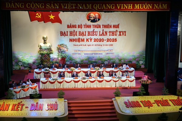 Khai mạc Đại hội đại biểu Đảng bộ tỉnh Thừa Thiên Huế - Anh 3