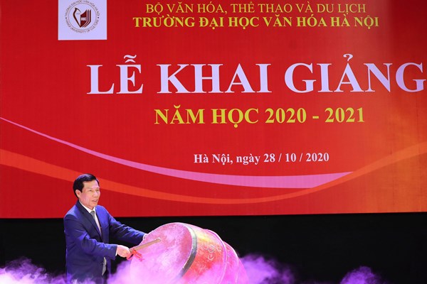 Bộ trưởng Nguyễn Ngọc Thiện: Đẩy mạnh quảng bá, khẳng định thương hiệu Trường Đại học Văn hóa Hà Nội - Anh 1