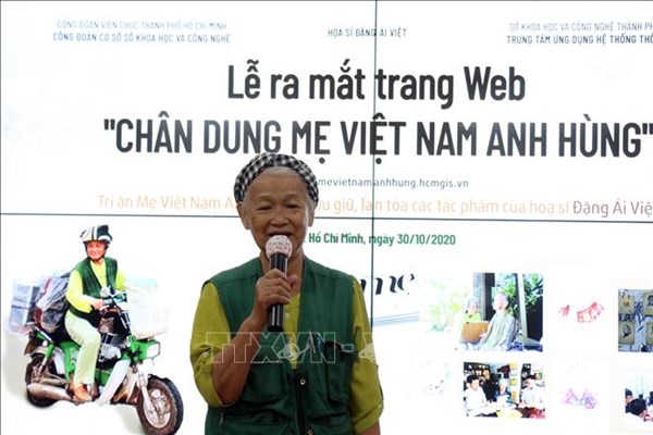 Ra mắt trang web lưu giữ hơn 2.000 ký họa “Chân dung Mẹ Việt Nam anh hùng” - Anh 1
