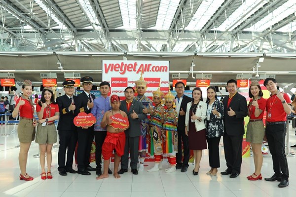 Vietjet khai trương đường bay mới đến Surat Thani và tiếp tục công bố thêm đường bay mới tại Thái Lan - Anh 1