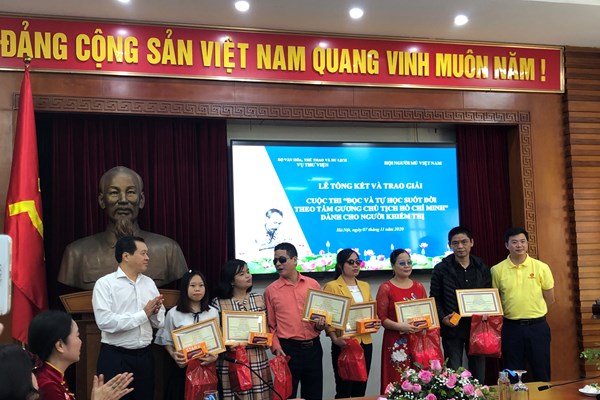 Tổng kết cuộc thi “Đọc và tự học suốt đời theo tấm gương Chủ tịch Hồ Chí Minh” - Anh 3