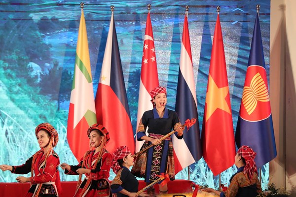 Tổng Bí thư, Chủ tịch nước phát biểu chào mừng Hội nghị Cấp cao ASEAN lần thứ 37 - Anh 20