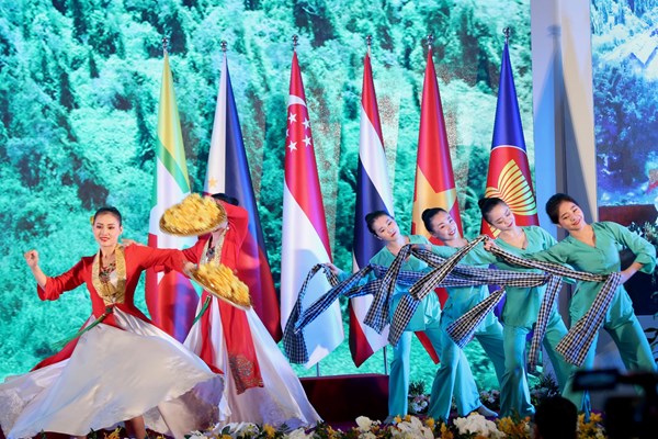 Tổng Bí thư, Chủ tịch nước phát biểu chào mừng Hội nghị Cấp cao ASEAN lần thứ 37 - Anh 17