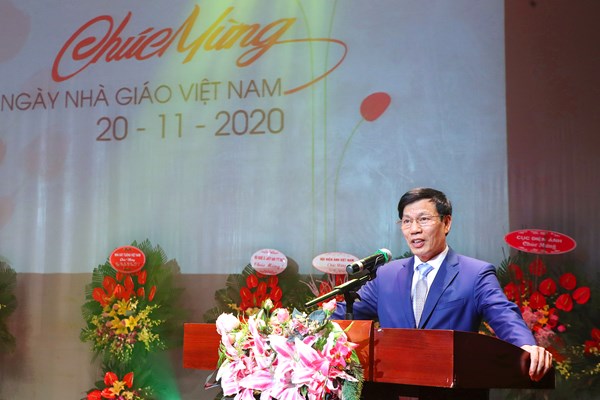 Lãnh đạo Bộ VHTTDL thăm, chúc mừng Ngày Nhà giáo Việt Nam - Anh 1