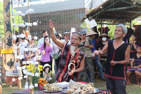 Ấn tượng Ngày hội di sản văn hóa Đà Nẵng - Anh 1
