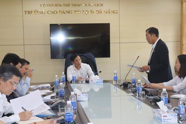 Bộ trưởng Nguyễn Ngọc Thiện thăm và làm việc các trường, trung tâm đào tạo thuộc Bộ VHTTDL tại Đà Nẵng - Anh 3