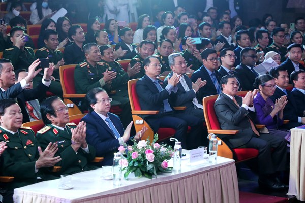 Triển lãm Quan hệ hữu nghị đặc biệt Việt Nam – Lào - Anh 2