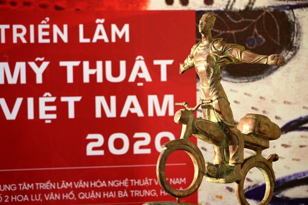 Khai mạc Triển lãm Mỹ thuật Việt Nam 2020 - Anh 10
