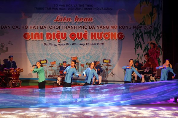 Liên hoan dân ca và hô hát bài chòi thành phố Đà Nẵng mở rộng năm 2020 - Anh 1