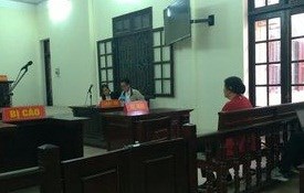 Quảng Ninh: Xét xử vụ cháu bé 2 tuổi bị chấn thương sọ não tại trường mầm non tại thị xã Quảng Yên - Anh 2