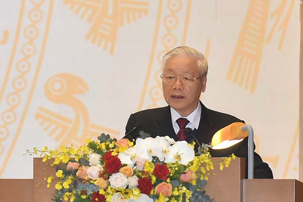 Thủ tướng Chính phủ Nguyễn Xuân Phúc: Phát huy hơn nữa giá trị văn hóa, sức mạnh của con người Việt Nam - Anh 1