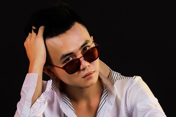 Chàng DJ Nha Trang chọn nghệ danh để tri ân... bún Việt - Anh 2