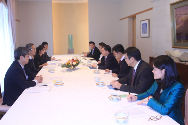 Chủ tịch HĐQT VietinBank gặp mặt song phương với Đại sứ Nhật Bản tại Việt Nam - Anh 1
