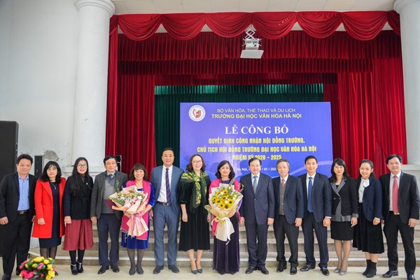 Đại học Văn hóa Hà Nội: Lễ công bố quyết định công nhận Hội đồng Trường nhiệm kỳ 2020-2025 - Anh 1