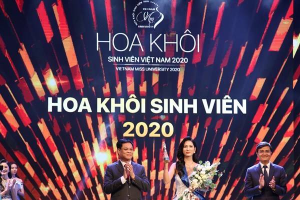 Nữ sinh ĐH Nam Cần Thơ đăng quang Hoa khôi Sinh viên Việt Nam 2020 - Anh 1