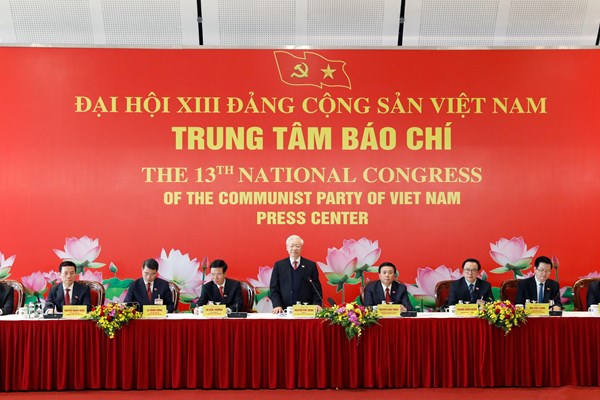 Tổng Bí thư Nguyễn Phú Trọng:  Đấu tranh phòng chống tham nhũng còn khó khăn, phức tạp - Anh 1