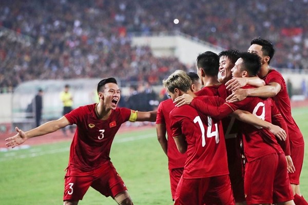 Bóng đá Việt Nam chuẩn bị cho các mục tiêu của năm 2021 - Anh 1