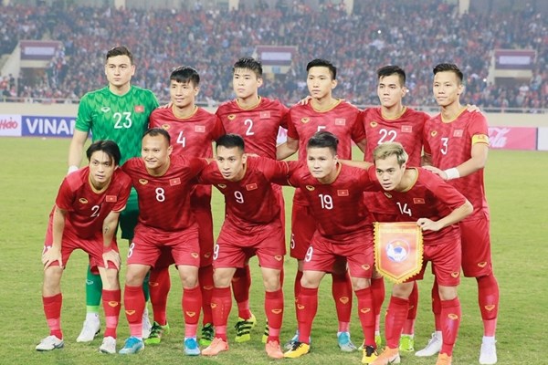 Tuyển Việt Nam vẫn duy trì thứ hạng trên bảng xếp hạng FIFA - Anh 1