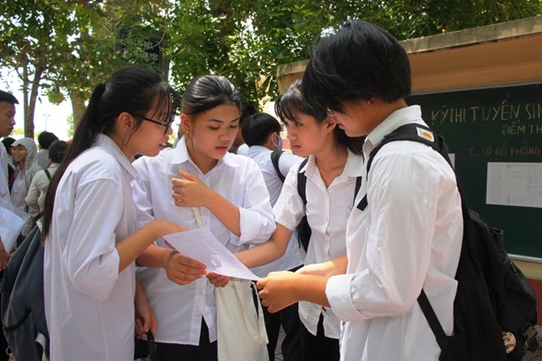 Tuyển sinh vào lớp 10 THPT tại Hà Nội: Sang tháng 3 mới công bố môn thi thứ tư - Anh 1