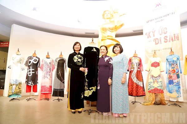 Bảo tàng Phụ nữ tiếp nhận nhiều hiện vật áo dài đặc biệt - Anh 1