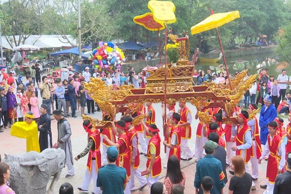 “Tổng kiểm kê” các loại hình lễ hội Việt Nam: Nhận diện thực trạng để phát huy giá trị - Anh 2