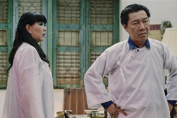 Đạo diễn Aaron Toronto trải lòng về phong tục ma chay của Việt Nam  trong phim 
