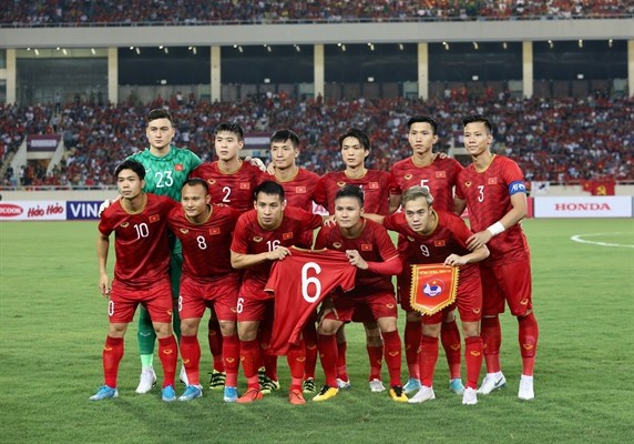 Đội tuyển Việt Nam lên hạng 92 thế giới - Anh 1