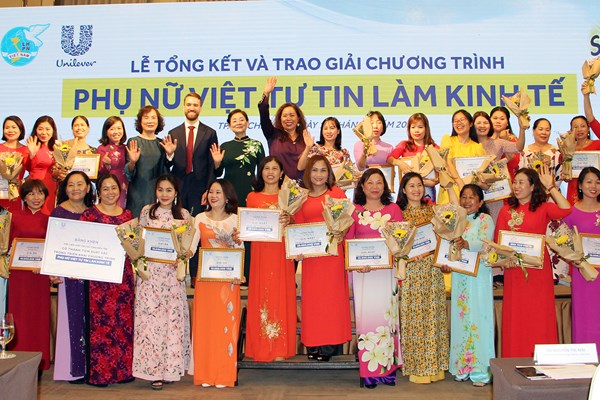 Hỗ trợ 1 triệu phụ nữ Việt tự tin làm kinh tế đến 2025 - Anh 1