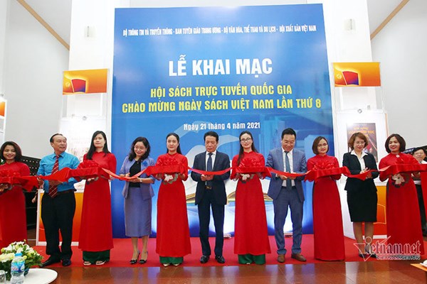 Khai mạc Hội Sách trực tuyến quốc gia chào mừng Ngày Sách Việt Nam lần thứ 8 - Anh 1