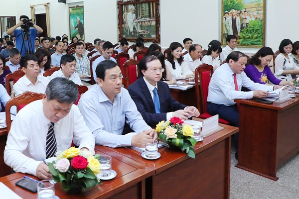 Bộ trưởng Nguyễn Văn Hùng: Học tập và làm theo Bác phải thực chất, thường xuyên - Anh 3