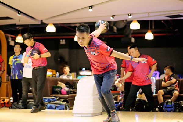 Hơn 120 vận động viên dự Giải vô địch bowling các đội mạnh quốc gia - Anh 2