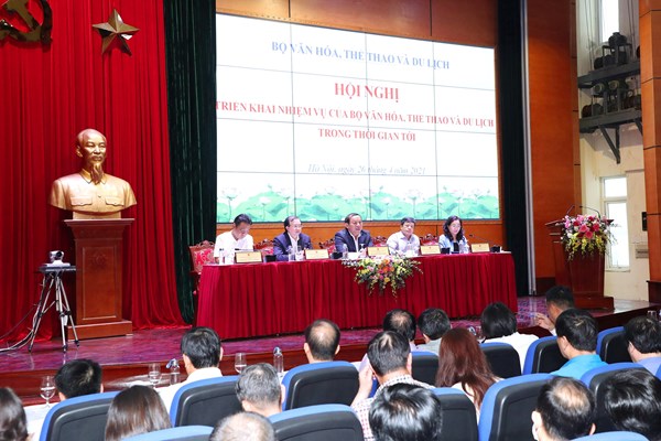 Triển khai nhiệm vụ của Bộ VHTTDL, Bộ trưởng Nguyễn Văn Hùng: Quyết liệt hành động, khát vọng cống hiến - Anh 3