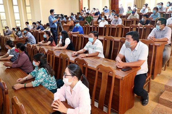 Bộ trưởng Bộ VHTTDL Nguyễn Văn Hùng: “Sẽ kết nối Khu du lịch sinh thái quốc gia Măng Đen vào quy hoạch tổng thể du lịch cả nước” - Anh 4