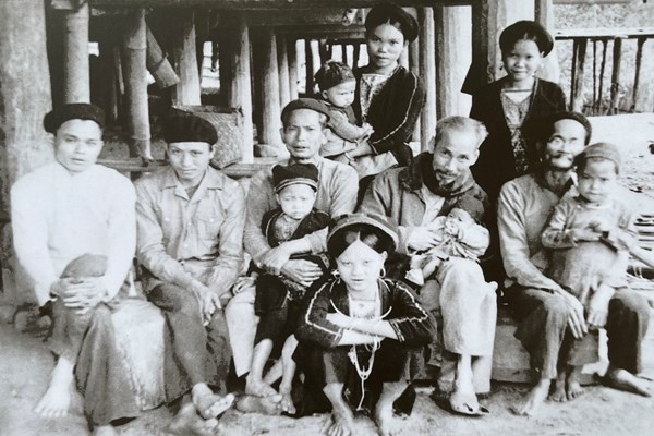 Kỷ niệm 131 năm Ngày sinh Chủ tịch Hồ Chí Minh (19.5.1890 - 19.5.2021): Những hình ảnh xúc động về cuộc đời giản dị của Người - Anh 1