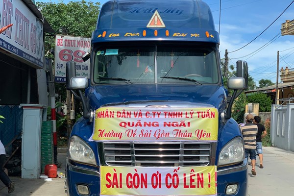 Quảng Ngãi, Quảng Nam hỗ trợ cho người dân đang mưu sinh ở TP Hồ Chí Minh - Anh 2
