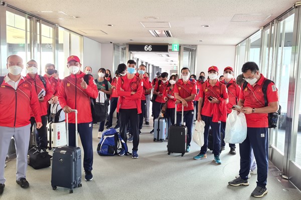 Đoàn Thể thao Việt Nam đã đến Nhật Bản - Anh 5
